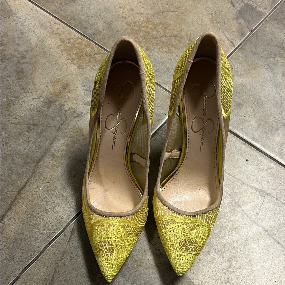 Jessica Simpson Vibrant Yellow Lace Heels